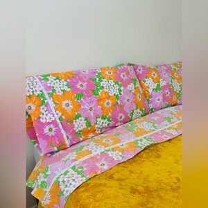 VINTAGE 70s Wabasso Groovy Flower Power Flat Sheet + 2 Pillowcases